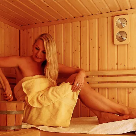 Alte Försterei Knau